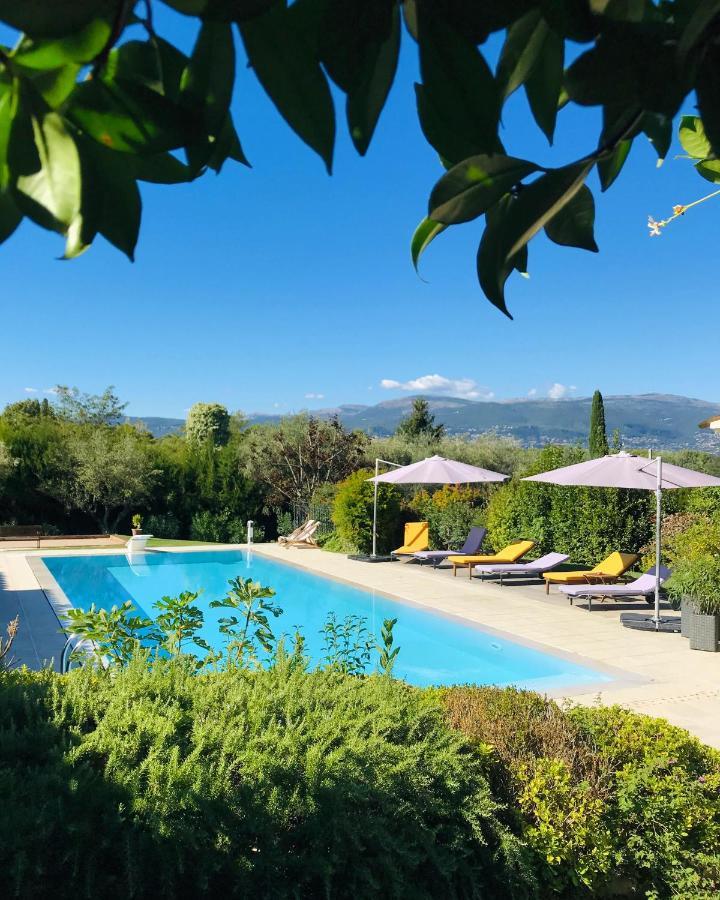 Le Mas De La Source Bed & Breakfast Mougins Dış mekan fotoğraf