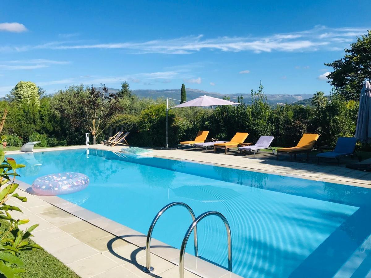 Le Mas De La Source Bed & Breakfast Mougins Dış mekan fotoğraf