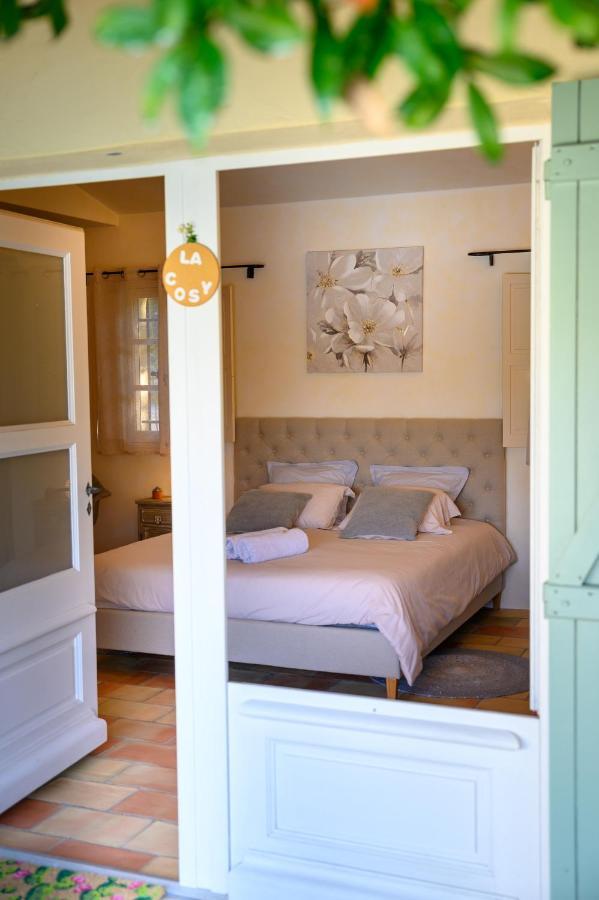 Le Mas De La Source Bed & Breakfast Mougins Dış mekan fotoğraf